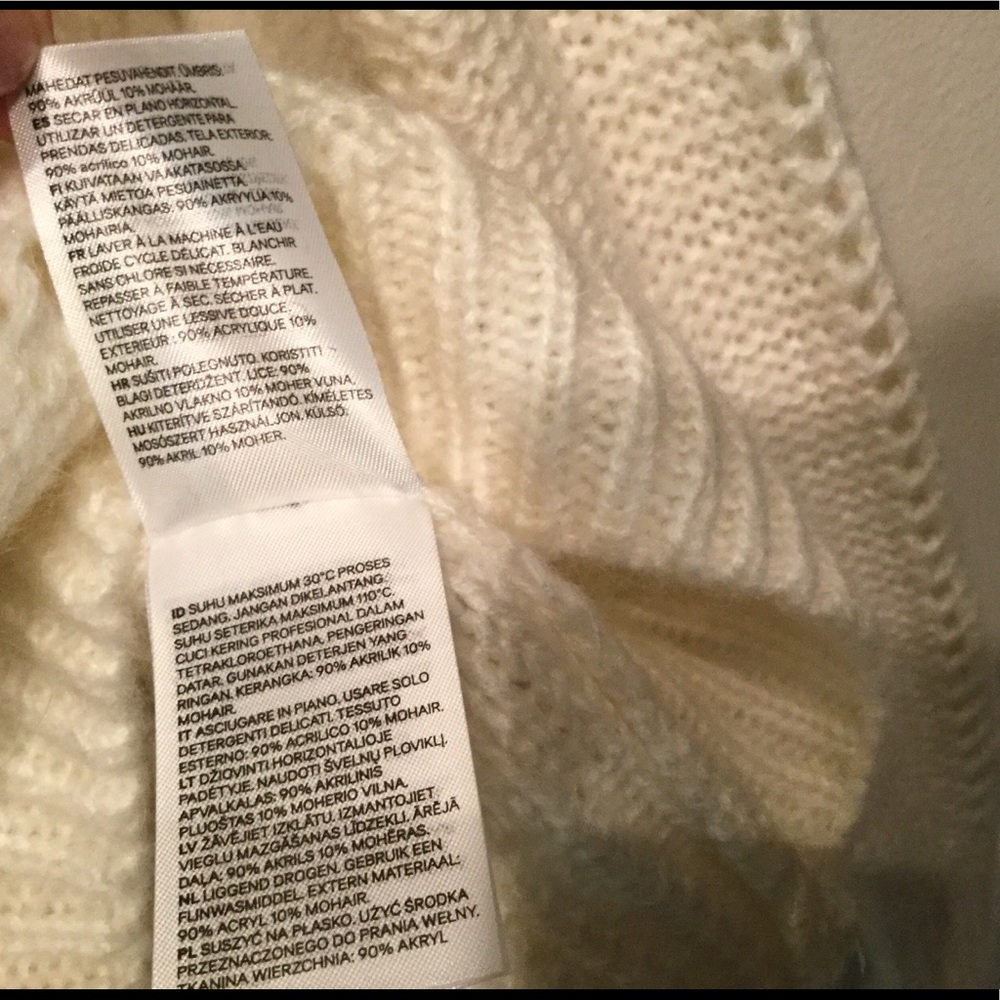 H&M Cream Long Sleeve Sweater NWT - Picture 8 of 9